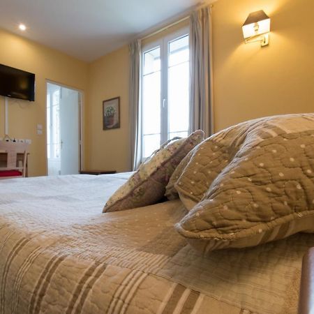 Au Bord Du Lac Hotel Saint-Remy-les-Chevreuse Ngoại thất bức ảnh