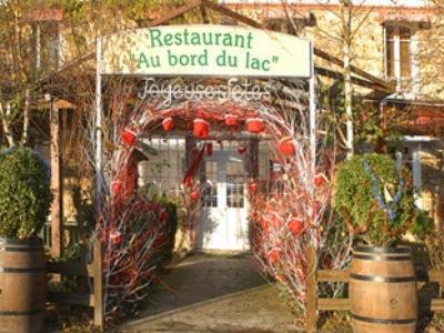 Au Bord Du Lac Hotel Saint-Remy-les-Chevreuse Ngoại thất bức ảnh